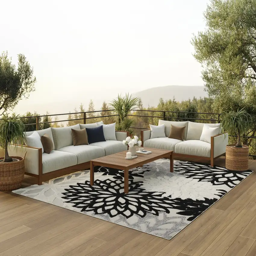Black And White Indoor Outdoor Area Rug Photo 5