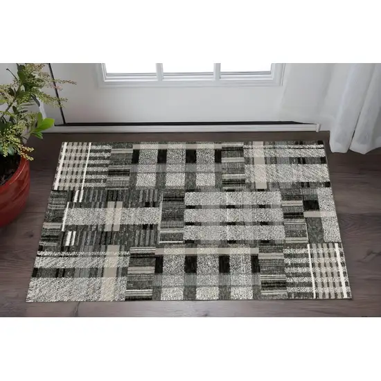 Gray and Black Geometric Power Loom Area Rug Photo 1