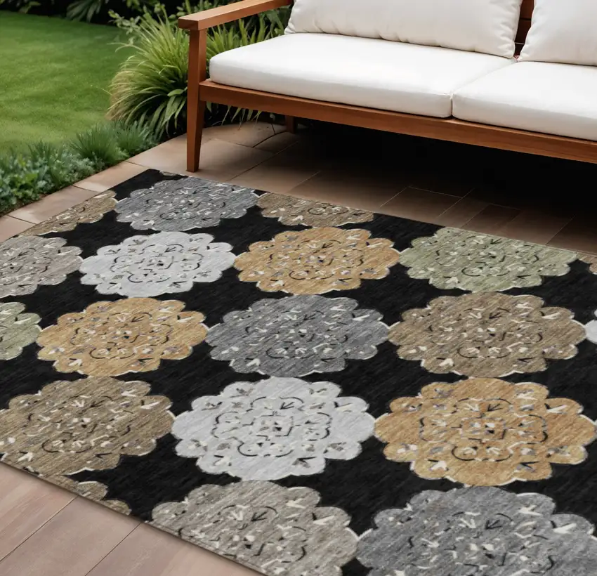 Black Ivory And Khaki Quatrefoil Washable Indoor Outdoor Area Rug Photo 1