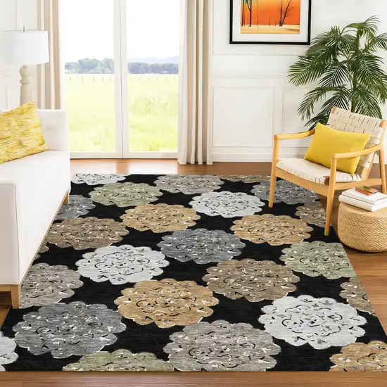 Black Ivory And Khaki Quatrefoil Washable Indoor Outdoor Area Rug Photo 9