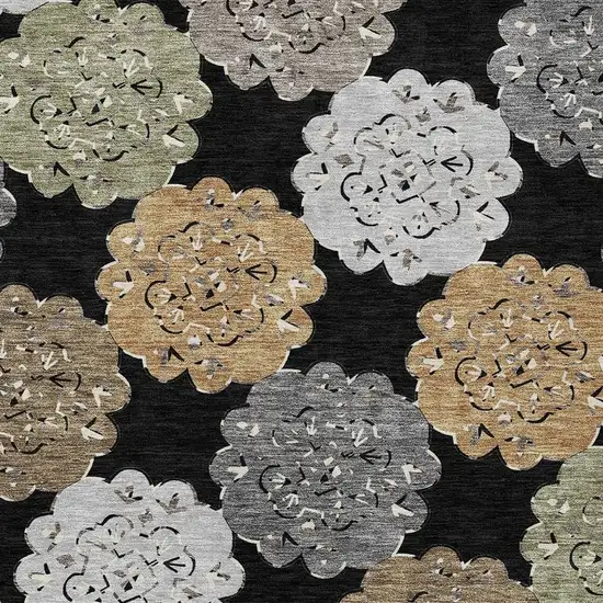 Black Ivory And Khaki Quatrefoil Washable Indoor Outdoor Area Rug Photo 4