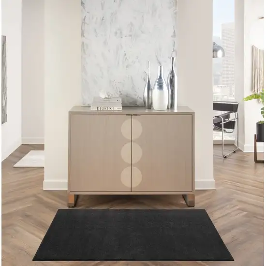 Black Stain Resistant Indoor Outdoor Area Rug Photo 5