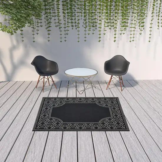 Black Stain Resistant Indoor Outdoor Area Rug Photo 2