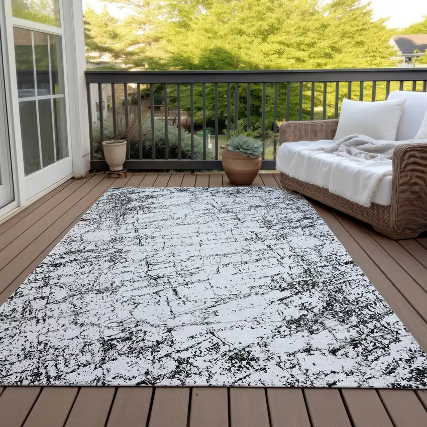Black White And Gray Abstract Washable Indoor Outdoor Area Rug Photo 9