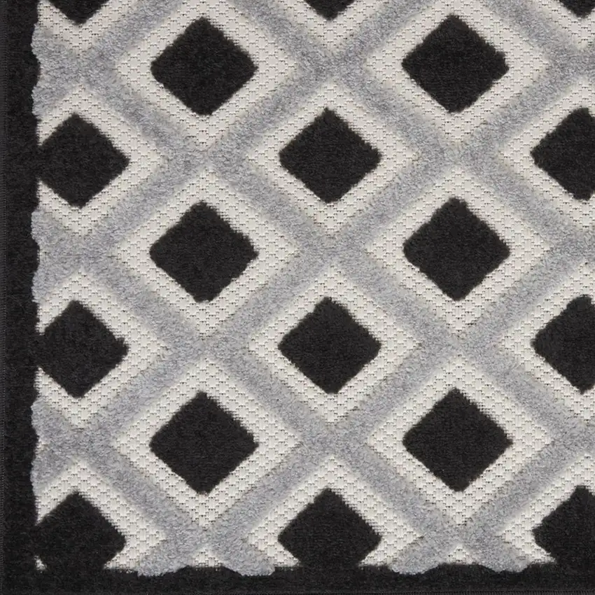Black And White Indoor Outdoor Area Rug Photo 4