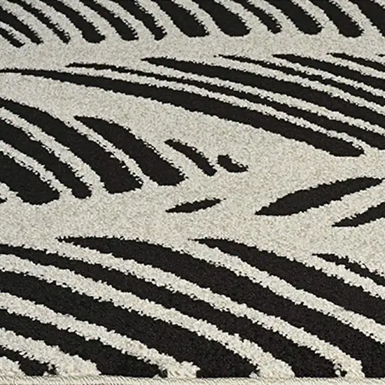 8'X11' Black White Machine Woven Uv Treated Tropical Palm Leaves Indoor Outdoor Area Rug Photo 5