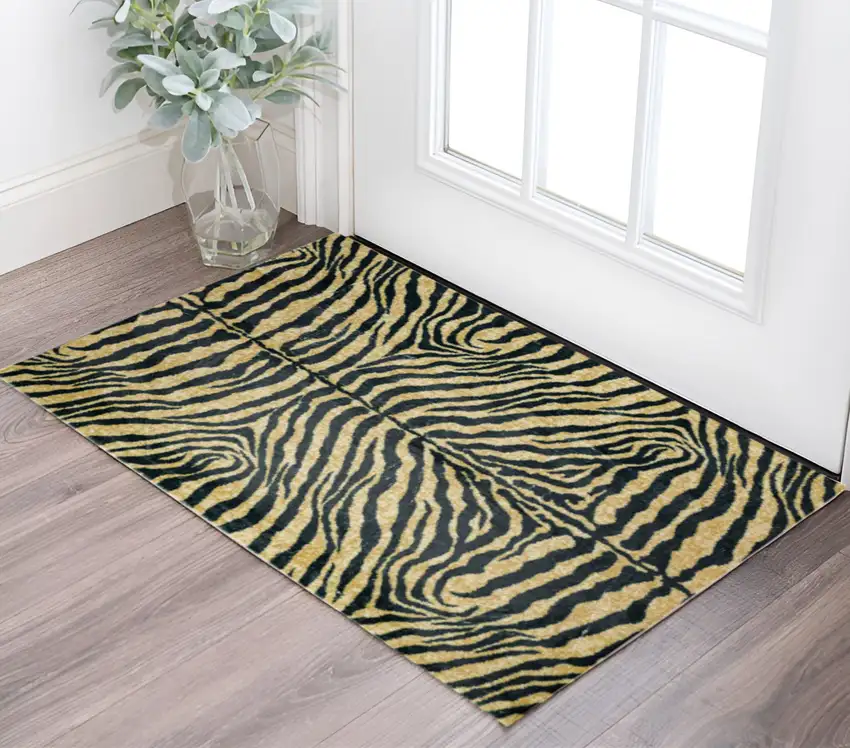 Black and Gold Animal Print Shag Handmade Non Skid Area Rug Photo 1
