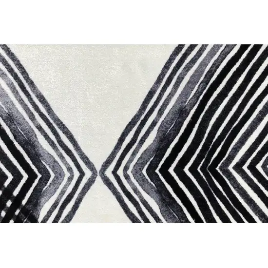 Black and Gray Abstract Arrow Washable Runner Rug Photo 2