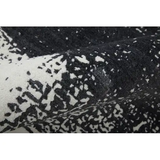 Black and Gray Abstract Hand Woven Area Rug Photo 7