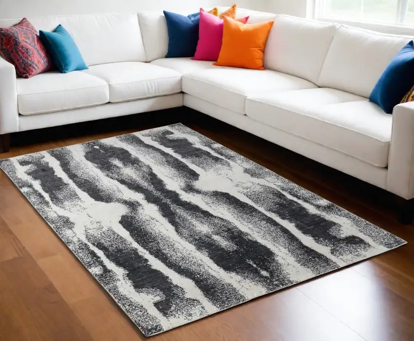 Black and Gray Abstract Hand Woven Area Rug Photo 1