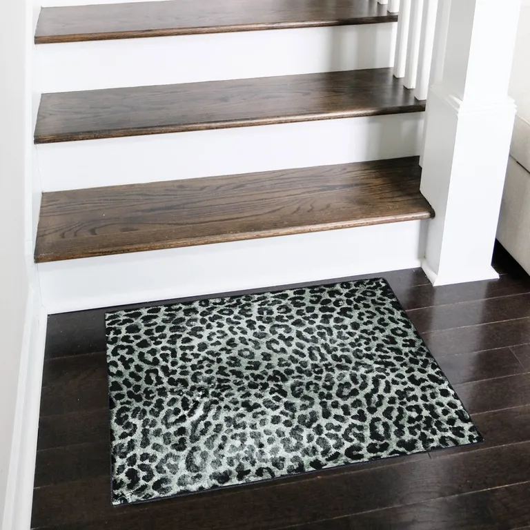 Black and Gray Leopard Print Shag Handmade Non Skid Area Rug Photo 1
