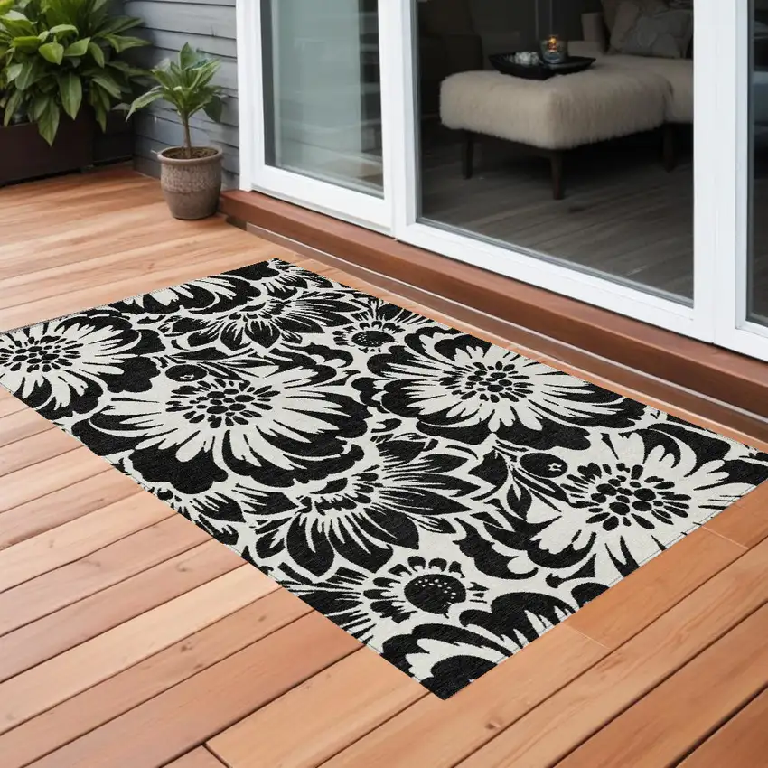 Black and Ivory Floral Washable Non Skid Indoor Outdoor Area Rug Photo 2