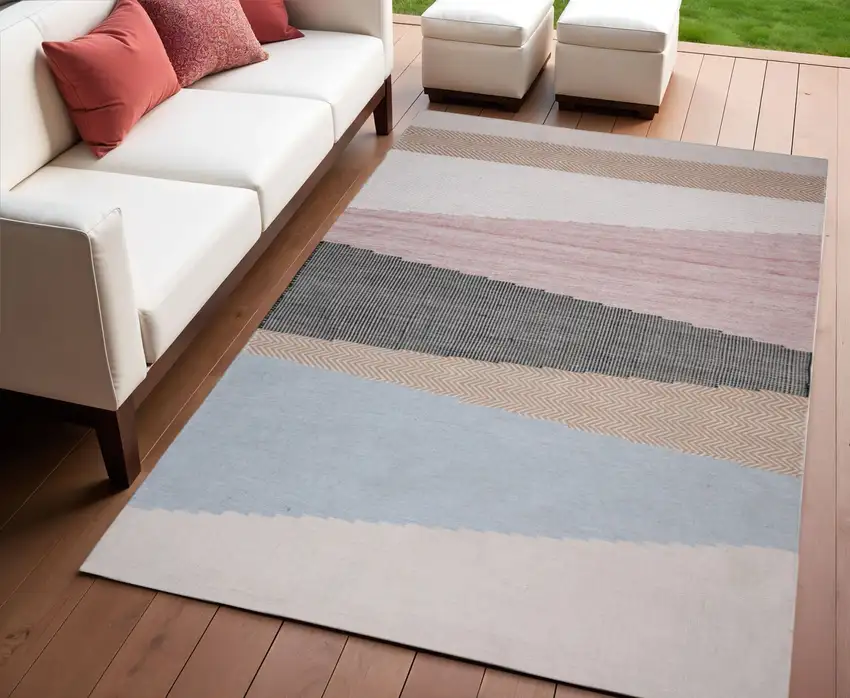 Black and Red Geometric Handmade Indoor Outdoor Area Rug Photo 1