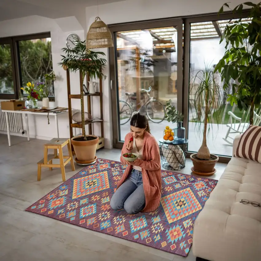 Black and Red Geometric Handmade Indoor Outdoor Area Rug Photo 7