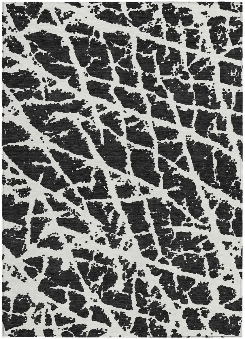 Black and White Abstract Washable Non Skid Indoor Outdoor Area Rug Photo 4