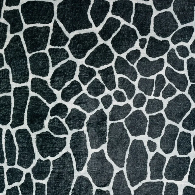 Black and White Croc Print Shag Handmade Non Skid Area Rug Photo 4
