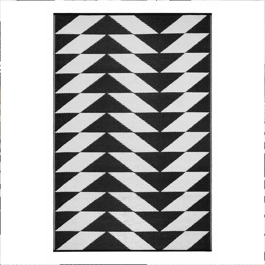Black and White Geometric Indoor Outdoor Area Rug Photo 5