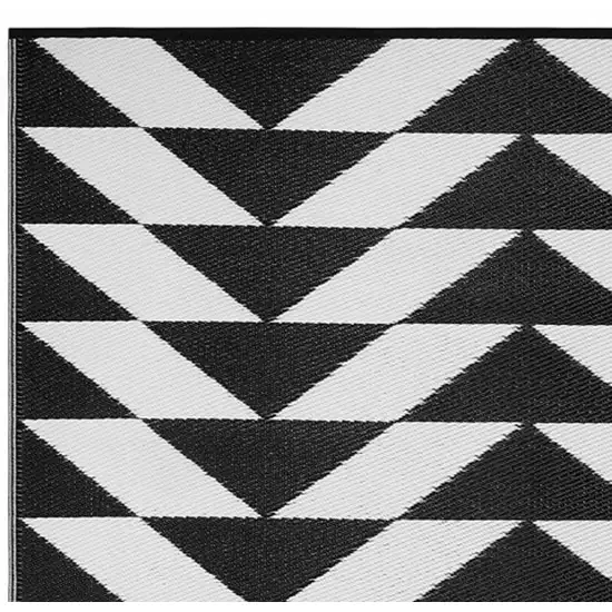 Black and White Geometric Machine Braided Distressed Area Rug With UV Protection Photo 4
