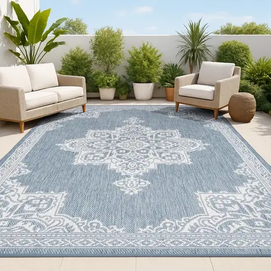 Blue And Cream Medallion Indoor Outdoor Area Rug Photo 4