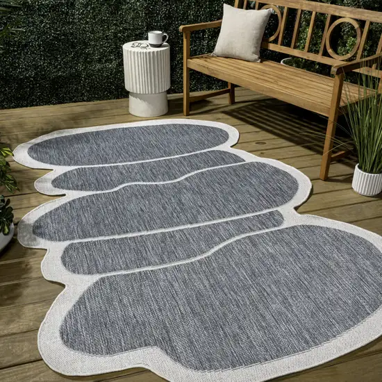 Blue And Cream Medallion Indoor Outdoor Area Rug Photo 8