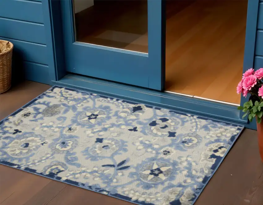 Blue And Gray Floral Power Loom Area Rug Photo 1