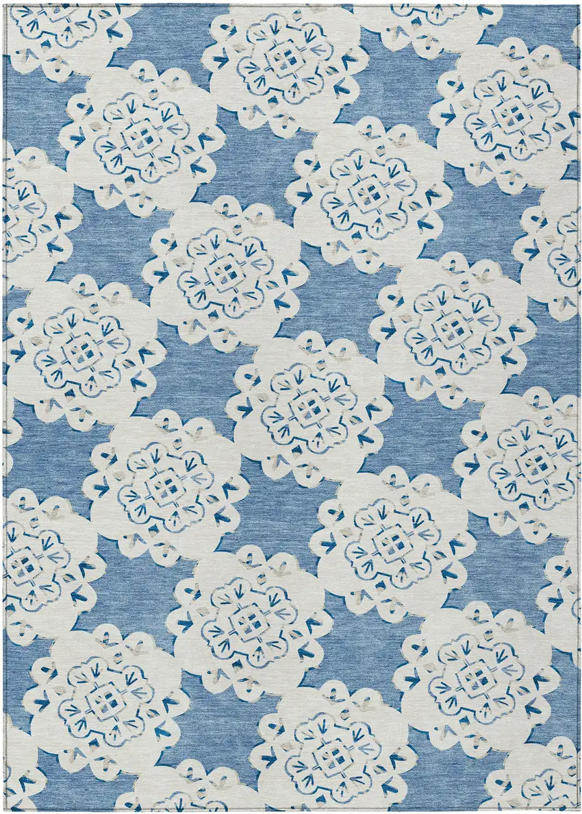 Blue And Ivory Quatrefoil Washable Indoor Outdoor Area Rug Photo 3