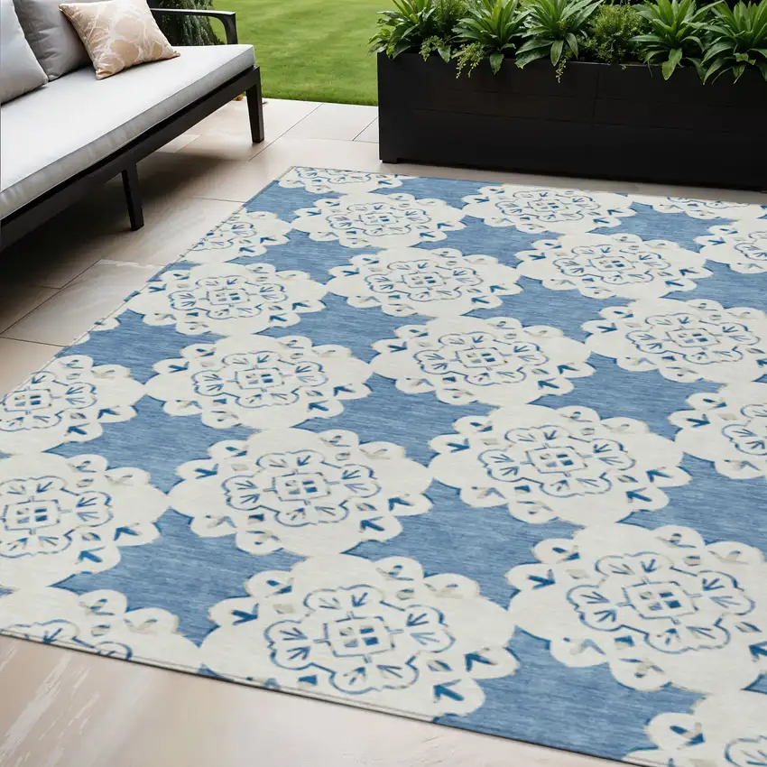 Blue And Ivory Quatrefoil Washable Indoor Outdoor Area Rug Photo 1