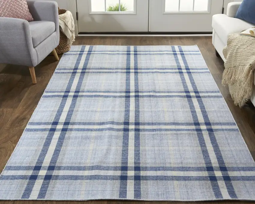 Blue And White Abstract Hand Woven Stain Resistant Area Rug Photo 7