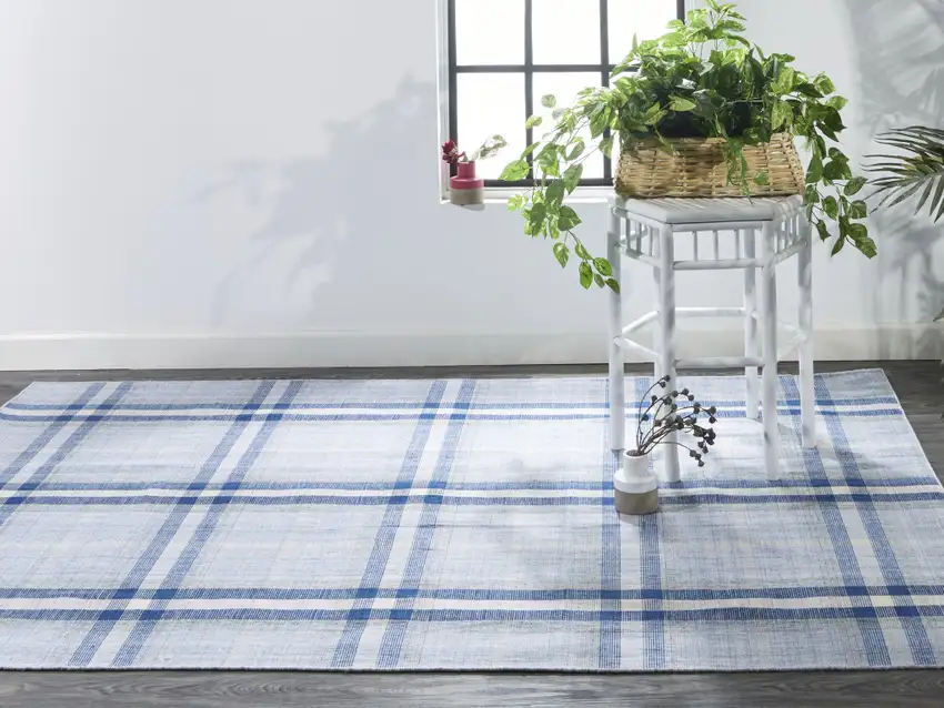 Blue And White Abstract Hand Woven Stain Resistant Area Rug Photo 6
