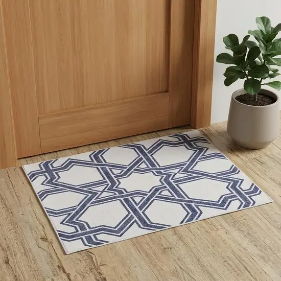 Blue And White Geometric Hand Woven Area Rug Photo 1