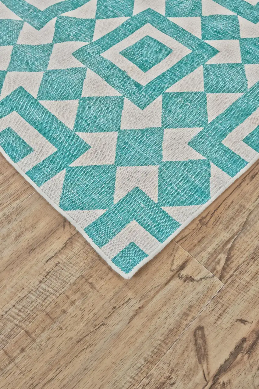 Blue And White Geometric Hand Woven Area Rug Photo 3