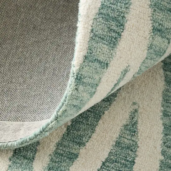 Blue And White Wool Chevron Hand Tufted Area Rug Photo 4