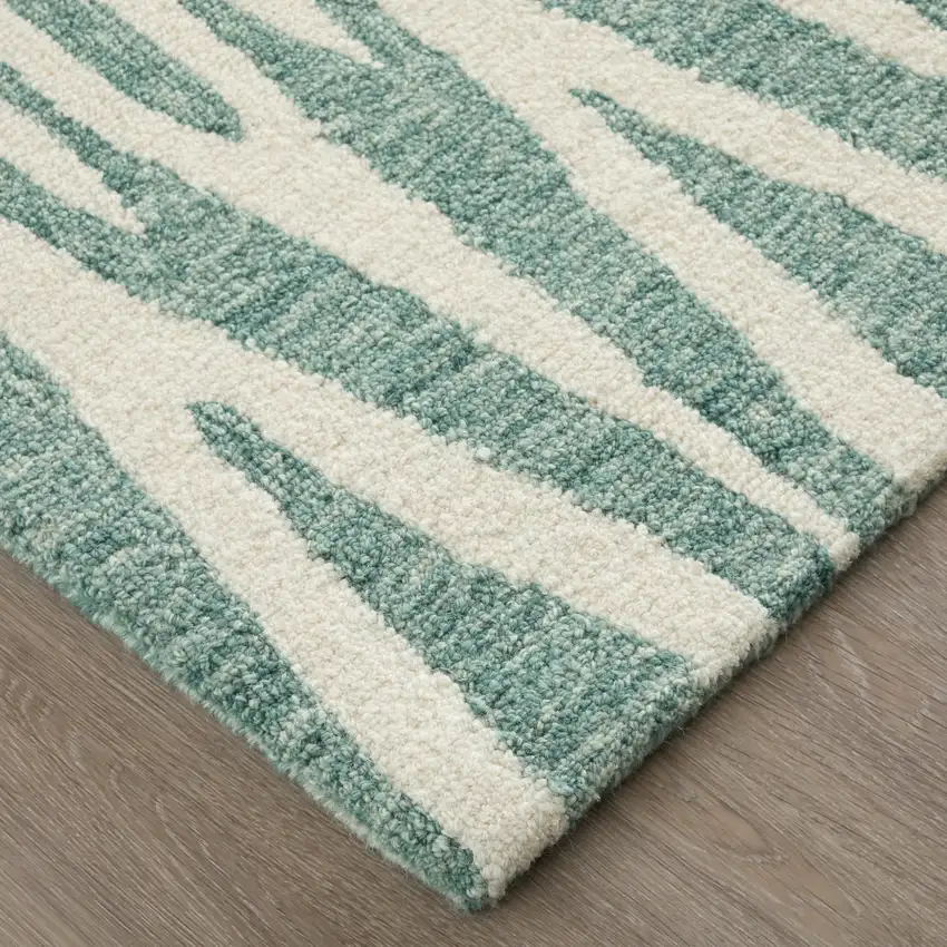 Blue And White Wool Chevron Hand Tufted Area Rug Photo 7