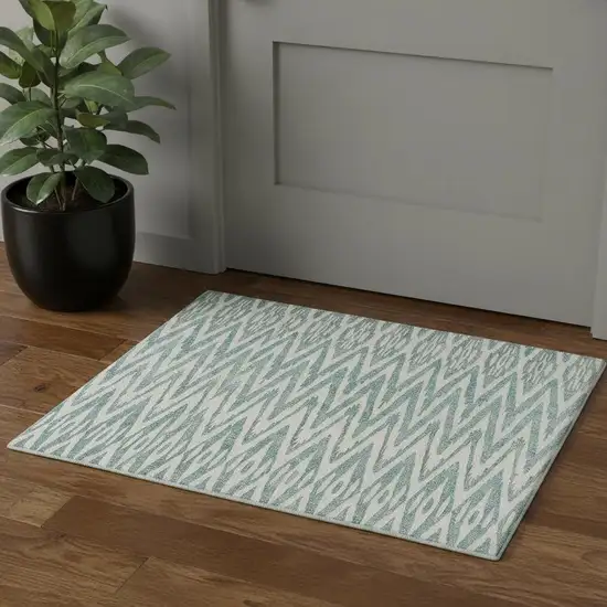 Blue And White Wool Chevron Hand Tufted Area Rug Photo 1