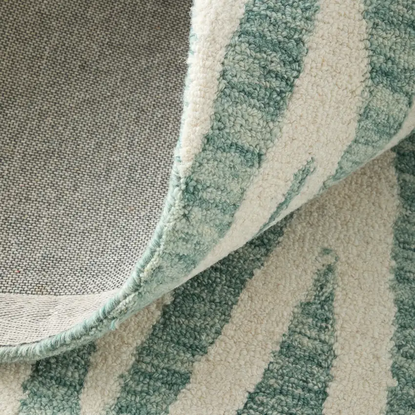 Blue And White Wool Chevron Hand Tufted Area Rug Photo 4