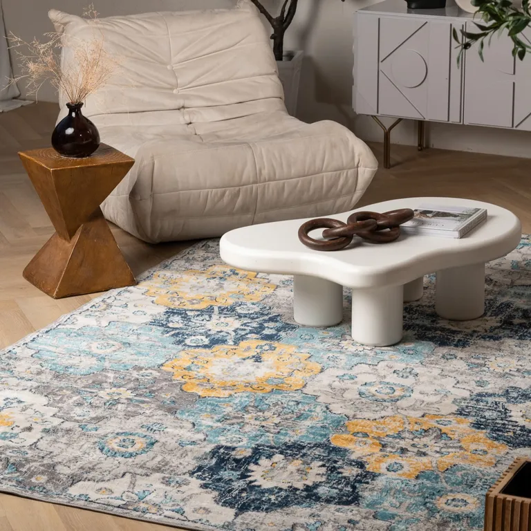 Blue Distressed Floral Area Rug Photo 4