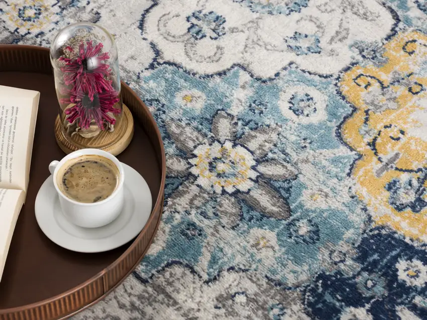 Blue Distressed Floral Area Rug Photo 6