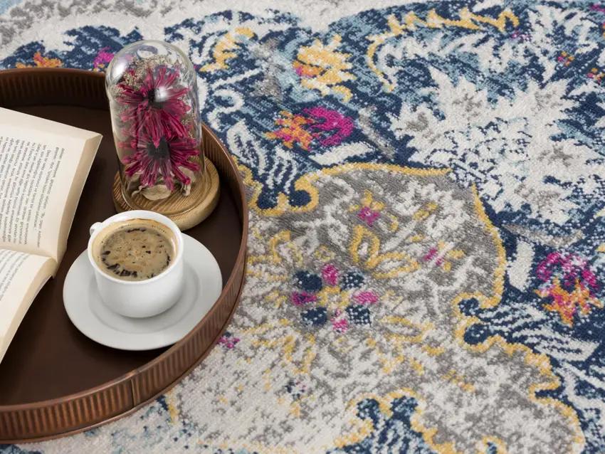 Blue Distressed Medallion Area Rug Photo 7
