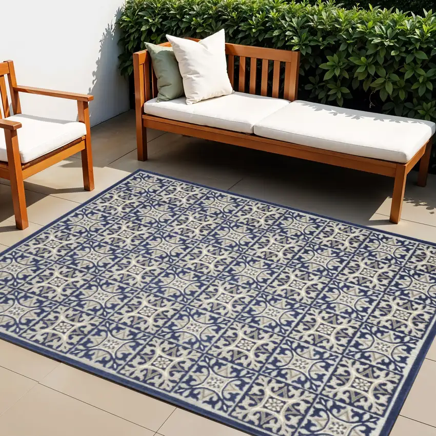 Blue Fleur De Lis Stain Resistant Non Skid Area Rug Photo 1