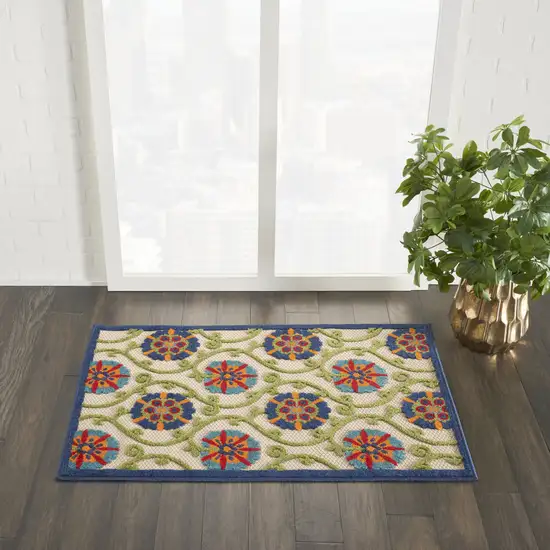 Ivory And Blue Indoor Outdoor Area Rug Photo 5