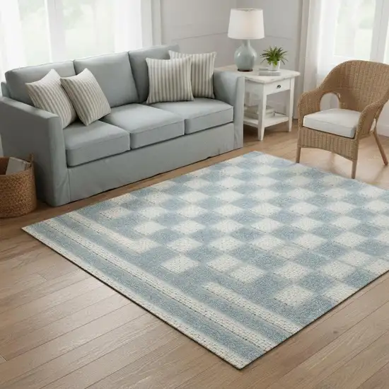 Blue Geometric Area Rug Photo 1