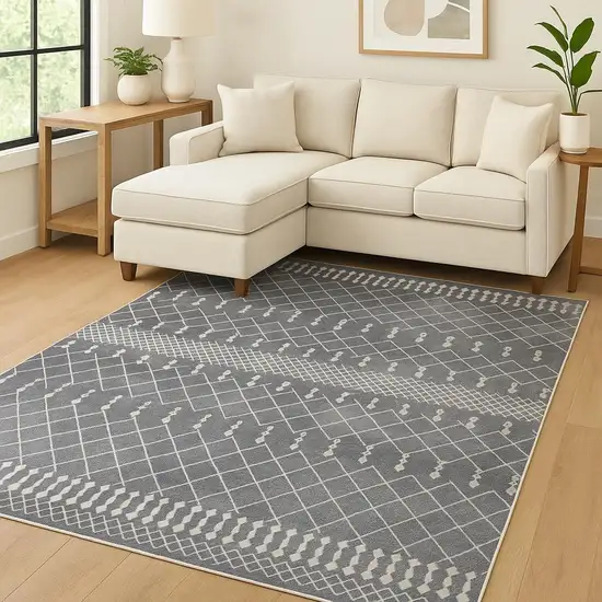 Blue Geometric Area Rug Photo 1