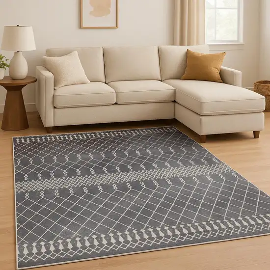 Blue Geometric Area Rug Photo 1