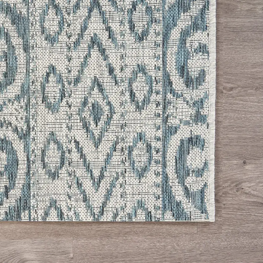 Blue Geometric Indoor Outdoor Area Rug Photo 5