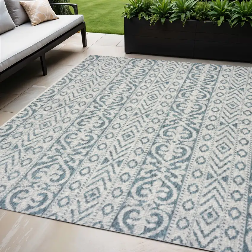 Blue And White Indoor Outdoor Area Rug Photo 2