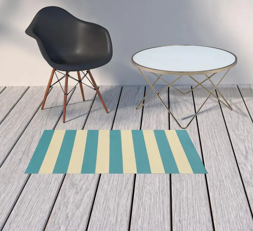 Blue Geometric Stain Resistant Indoor Outdoor Area Rug Photo 2