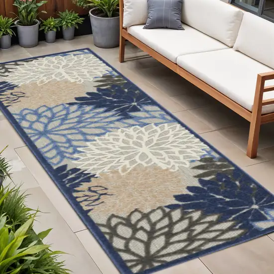 8' Blue And Gray Indoor Outdoor Area Rug Photo 2
