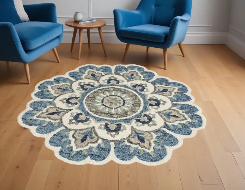 6' Blue And Green Round Wool Hand Tufted Area Rug Photo 1