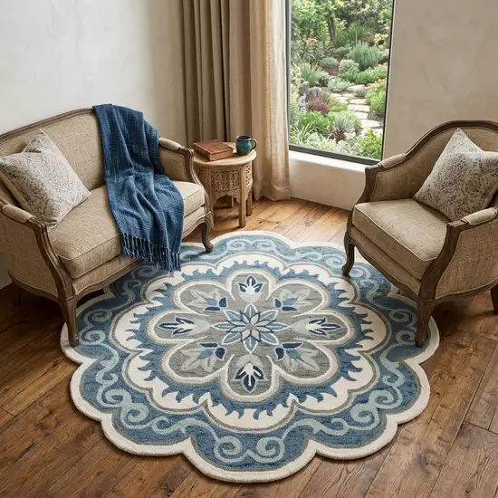 Blue Round Wool Floral Hand Tufted Area Rug Photo 1