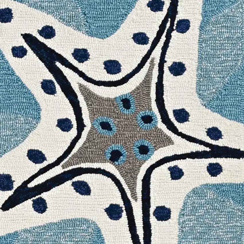 Blue Sand Dollar Indoor Outdoor Area Rug Photo 6